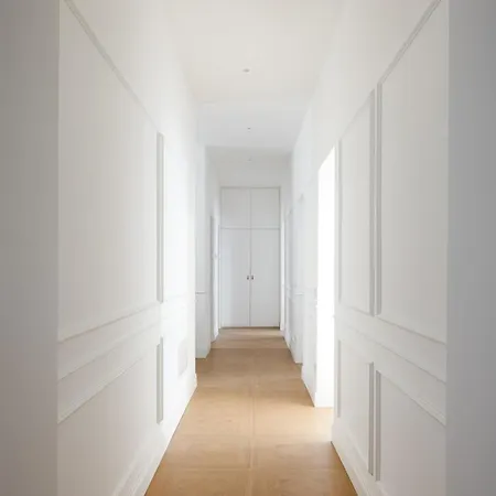 Bright Luxury -