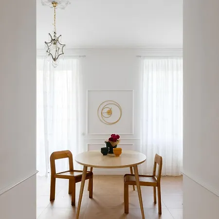 Bright Luxury - * Roma