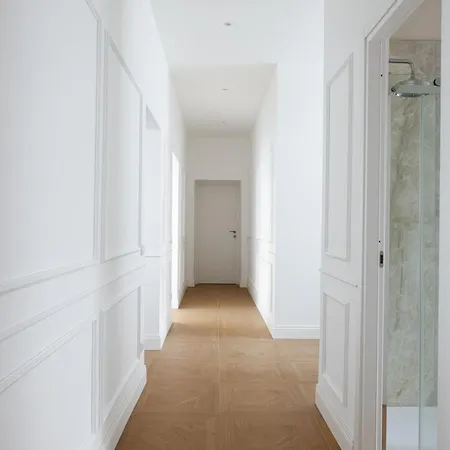 Bright Luxury -