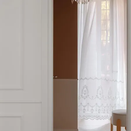 Bright Luxury - * روما